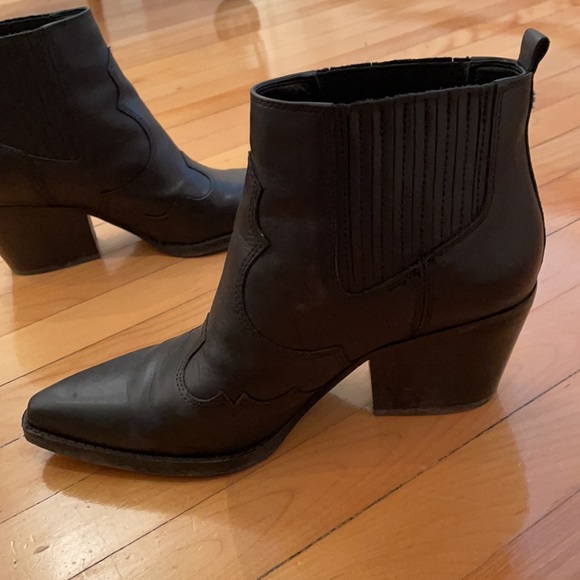 Sam Edelman bootie - Picture 3 of 4
